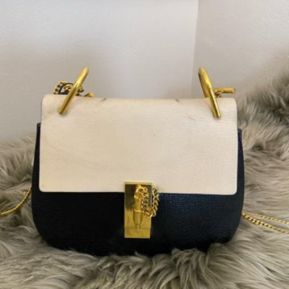Grained Lambskin Mini Drew Shoulder Bag Black with white